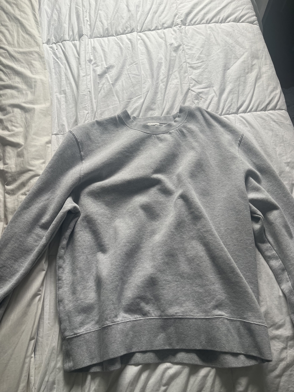 Men's Classic Crewneck Sweatshirt - Light Gray